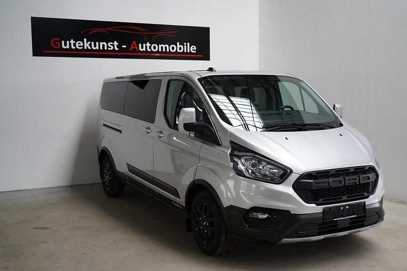Gebraucht Ford Transit Custom 150 PS (110 kW) 2023 Silber Van / Kleinbus