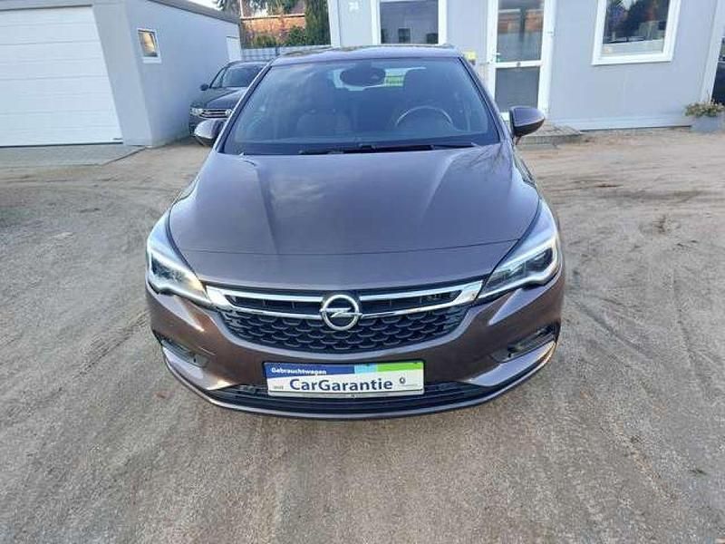 Gebraucht Opel Astra Dynamic 150 PS (110 kW) 2016 Braun Kleinwagen