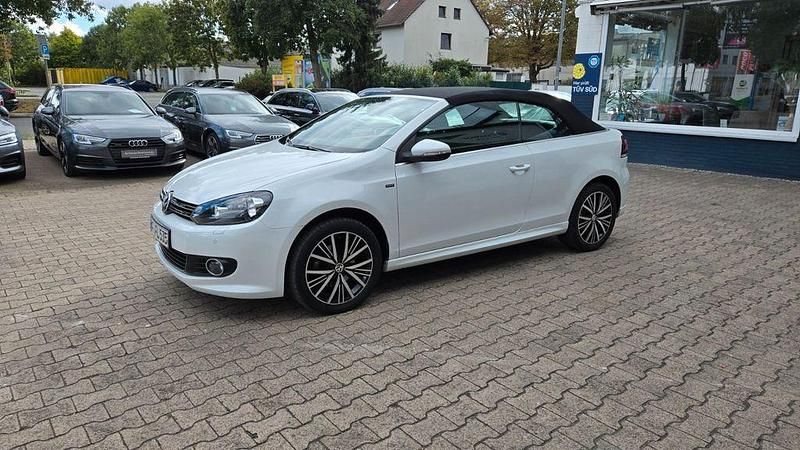 Weiß Gebraucht 2016 VW Golf Cabriolet Allstar Cabrio | 14.999 € (Fairer Preis) - Bild 1/4