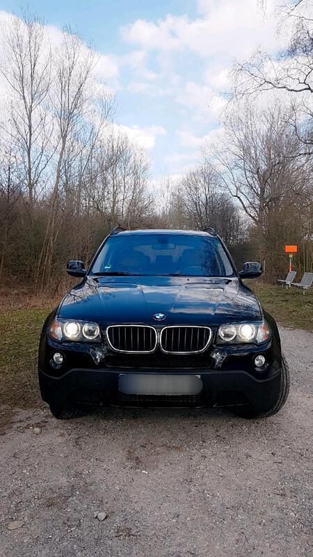 Schwarz Gebraucht 2010 BMW X3 SUV | 6.999 € (Fairer Preis) - Bild 1/4