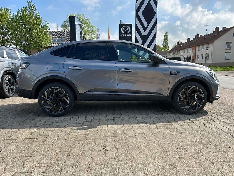 Neu Renault Arkana 143 PS (105 kW) 2025 Grau SUV