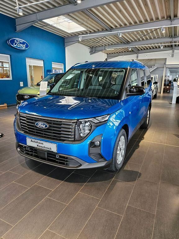 Neu Ford Tourneo Courier Titanium 125 PS (91 kW) 2025 Blau Van / Kleinbus