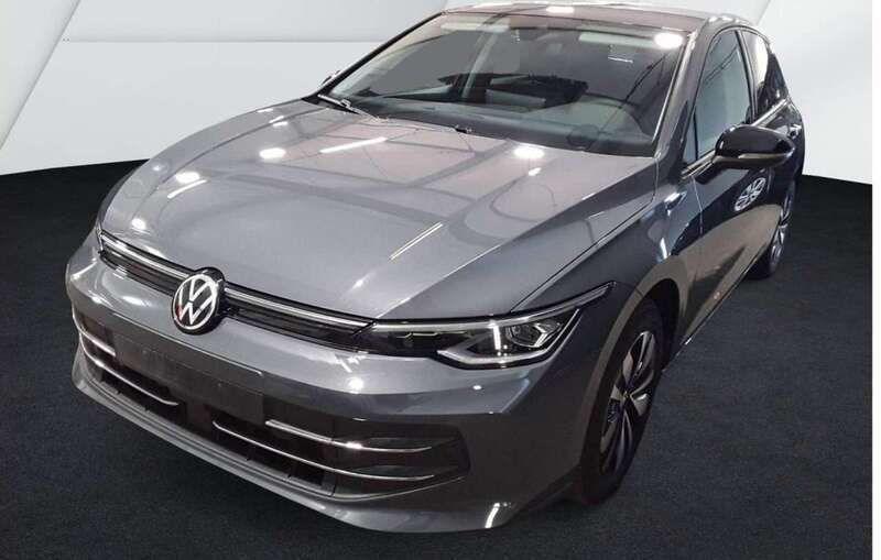 Delfingrau metallic Gebraucht 2024 VW Golf VIII Limousine | 23.380 € (Guter Preis) - Bild 1/4