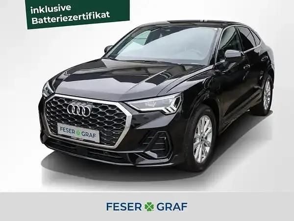 Mythosschwarz metallic Gebraucht 2022 Audi Q3 Sportback Ambiente SUV | 32.940 € (Fairer Preis) - Bild 1/4