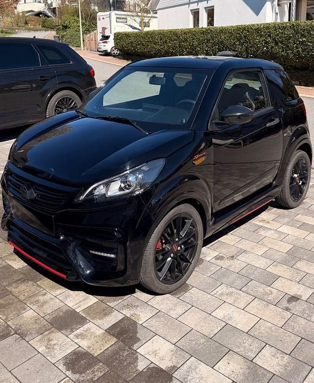 Gebraucht Ligier JS50 2024 Schwarz Kleinwagen