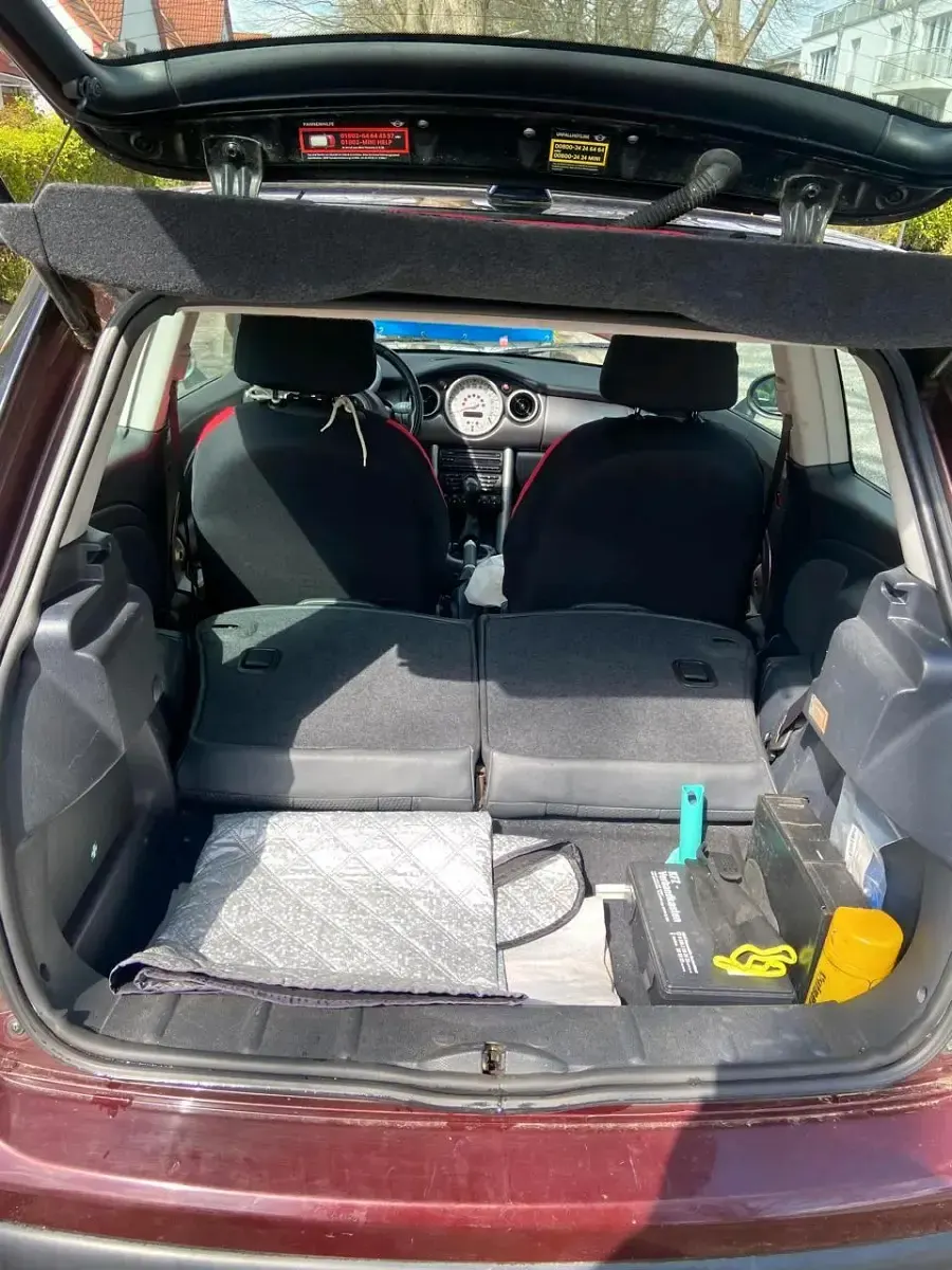 Używany Mini Cooper 116 KM (85 kW) 2003 Czerwony Hatchback