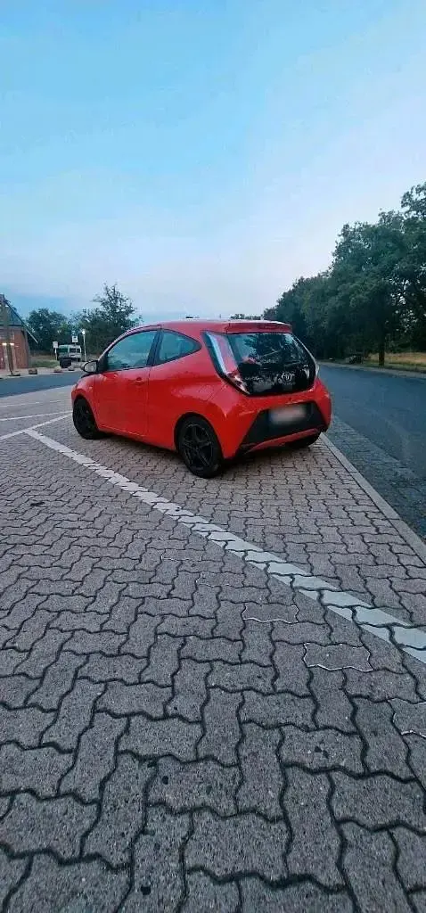 Gebraucht Toyota Aygo 69 PS (50 kW) 2015 Kleinwagen