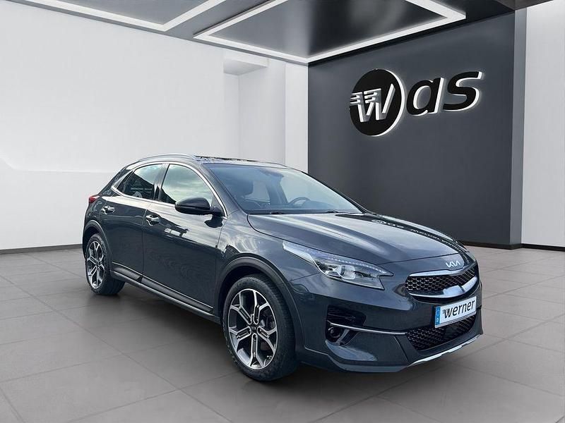 Gebraucht Kia XCeed Spirit 136 PS (100 kW) 2022 Grau SUV