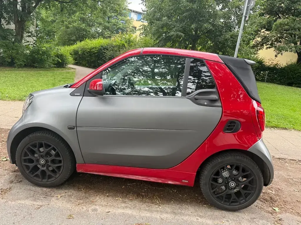 Gebraucht Smart ForTwo Cabrio Brabus 90 PS (66 kW) 2018 Cabrio