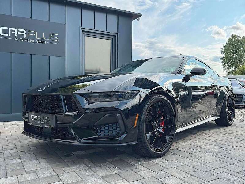 Schwarz Gebraucht 2024 Ford Mustang GT Coupé | 47.990 € - Bild 1/3