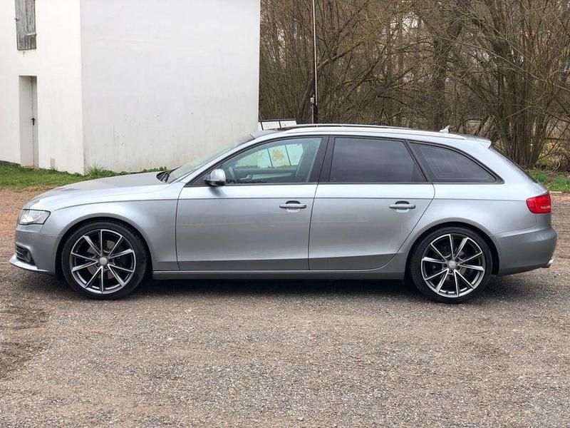 Gebraucht Audi A4 Sport 190 PS (139 kW) 2009 Grau Kombi