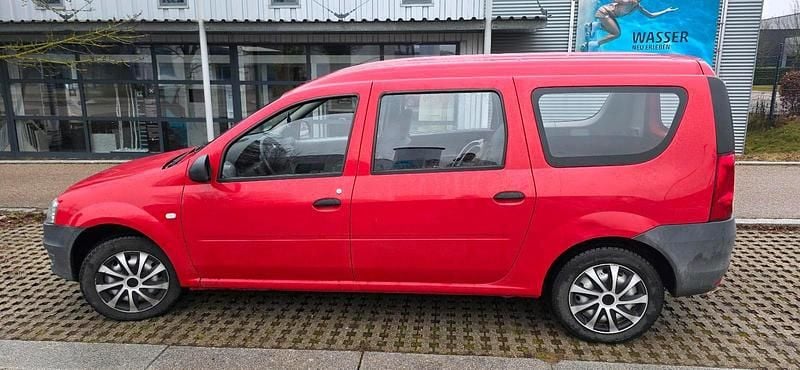 Gebraucht Dacia Logan MCV 74 PS (54 kW) 2009 Rot Kombi