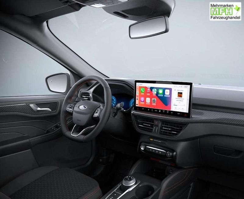 Nouă Ford Kuga ST-Line 182 CP (133 kW) 2025 Verde SUV