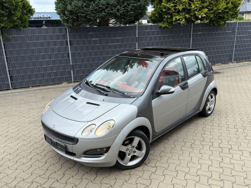 Silber Gebraucht 2004 Smart ForFour Limousine | 2.890 € (Etwas zu teuer) - Bild 1/4