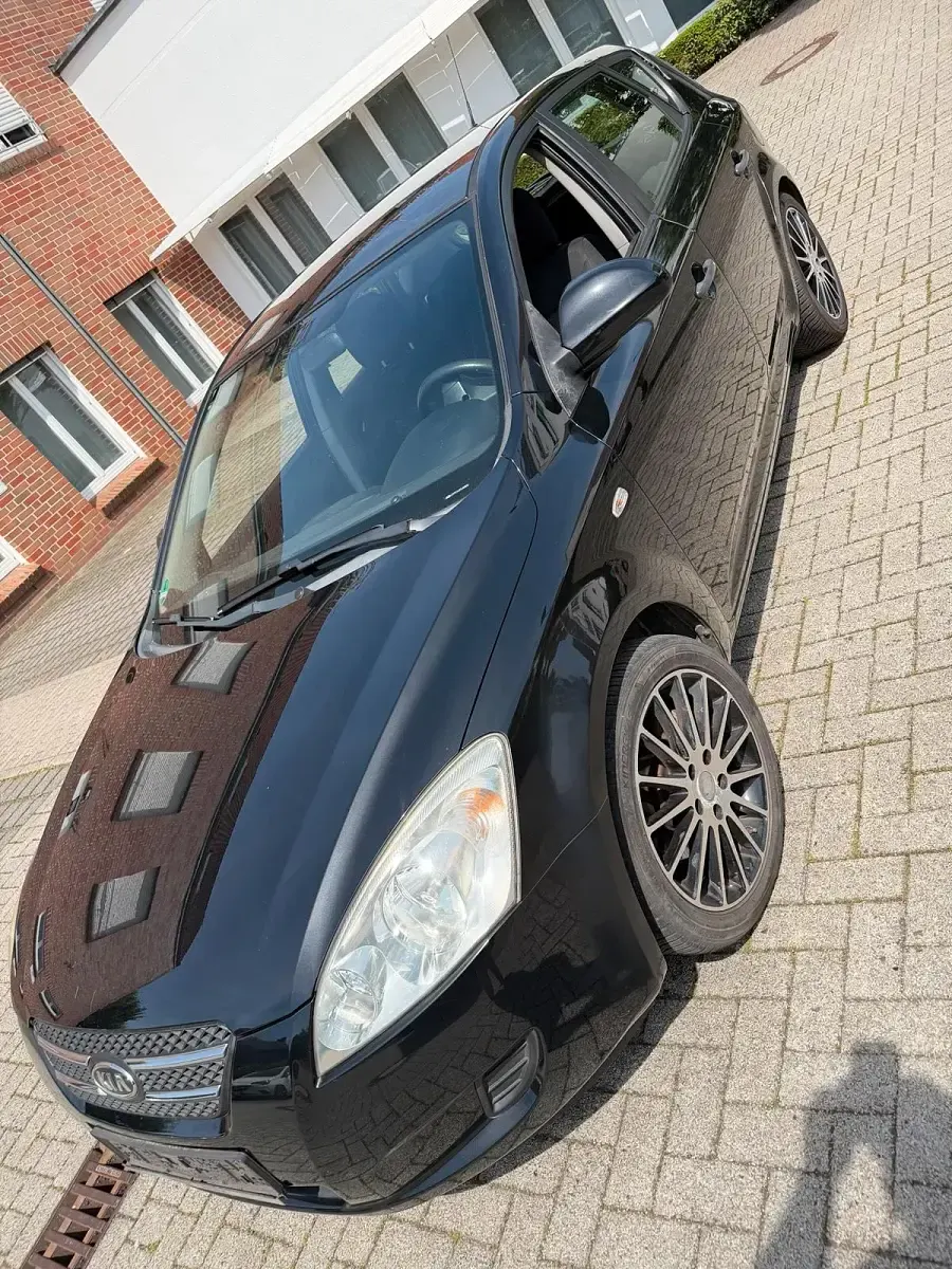 Używany Kia Ceed LX 122 KM (89 kW) 2009 Czarny Hatchback