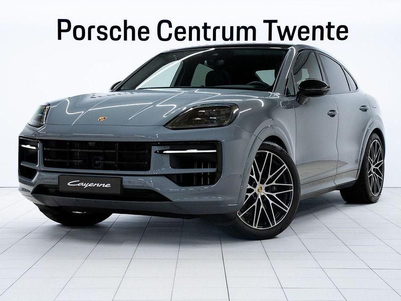 Gebraucht Porsche Cayenne 470 PS (345 kW) 2025 Grau SUV