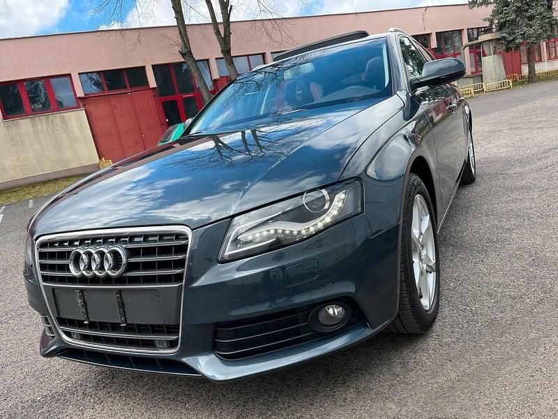 Gebraucht Audi A4 160 PS (117 kW) 2010 Grau Kombi