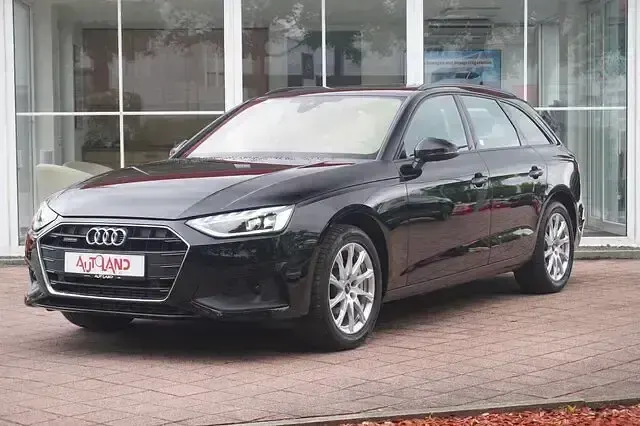 Gebraucht Audi A4 Comfort 265 PS (194 kW) 2022 Brillantschwarz Kombi