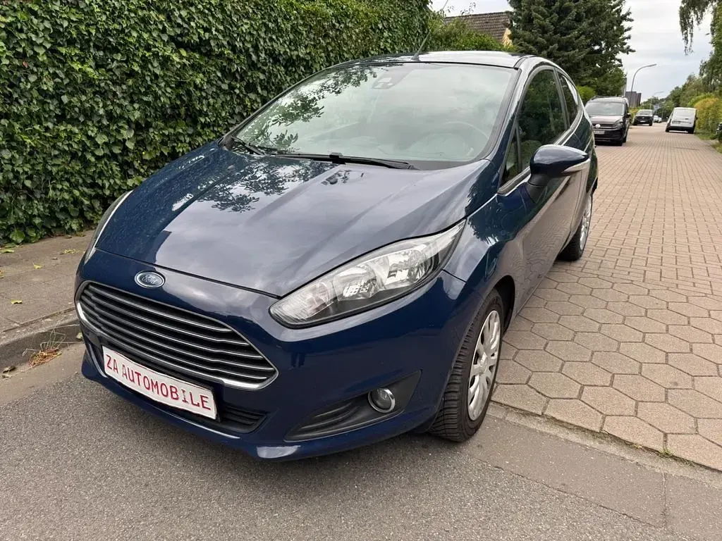 Gebraucht Ford Fiesta Trend 75 PS (55 kW) 2013 Blau