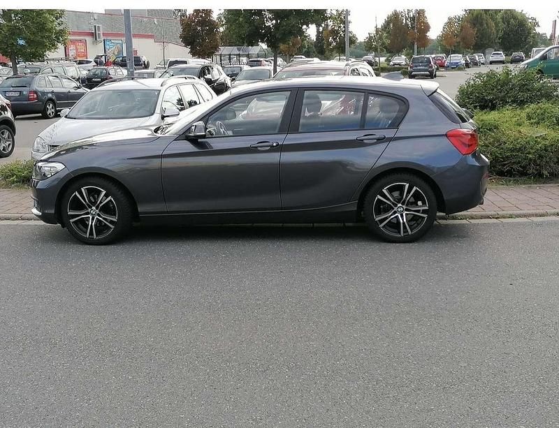 Gebraucht BMW 116 109 PS (80 kW) 2017 Grau Kleinwagen