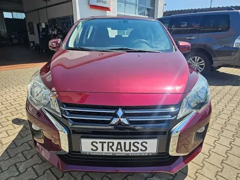 Gebraucht Mitsubishi Space Star Edition 71 PS (52 kW) 2021 Rot Kleinwagen