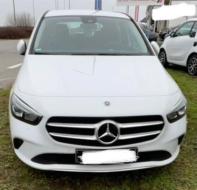 Gebraucht Mercedes B220 Progressive 190 PS (139 kW) 2020 Weiß Van / Kleinbus