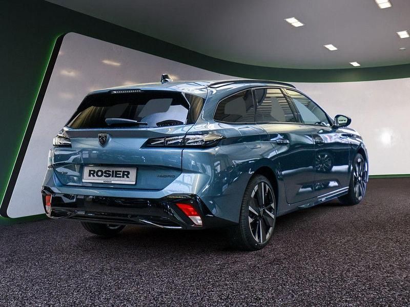 Neu Peugeot 308 SW GT 136 PS (100 kW) 2025 Blau / ingaro blau Kombi