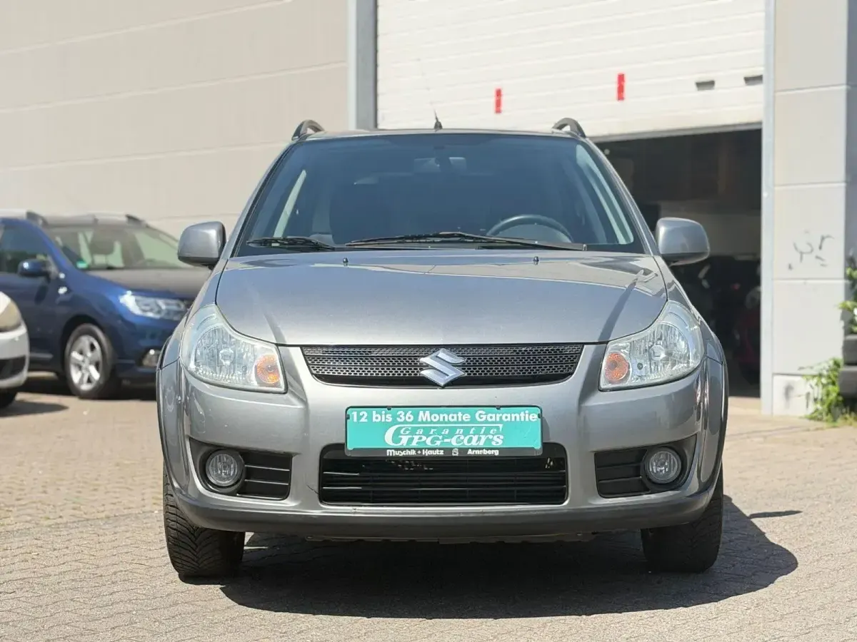 Gebraucht Suzuki SX4 Club 120 PS (88 kW) 2009 Grau SUV