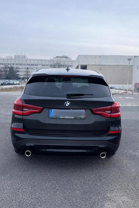Gebraucht BMW X3 190 PS (139 kW) 2019 Schwarz SUV