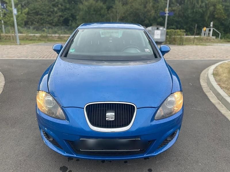 Blau Gebraucht 2012 Seat Leon Copa Limousine | 4.999 € (Superpreis) - Bild 1/4
