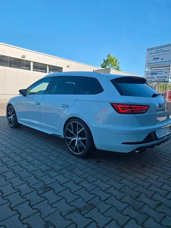 Gebraucht Seat Leon ST CUPRA 300 PS (220 kW) 2017 Weiß Kombi