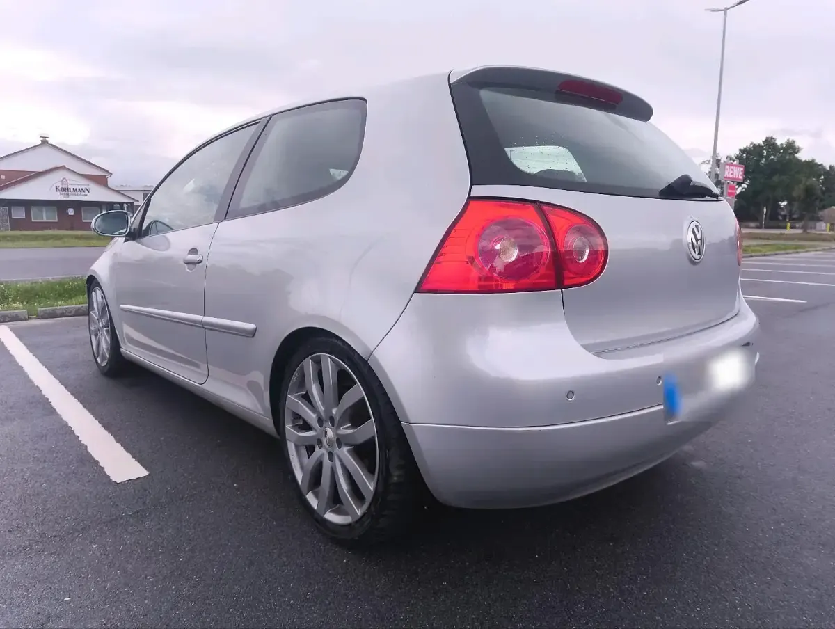 Gebraucht VW Golf IV Sportline 150 PS (110 kW) 2004 Silber Limousine