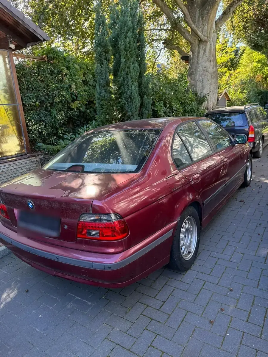 Gebraucht BMW 535 235 PS (172 kW) 1996 Rot Limousine