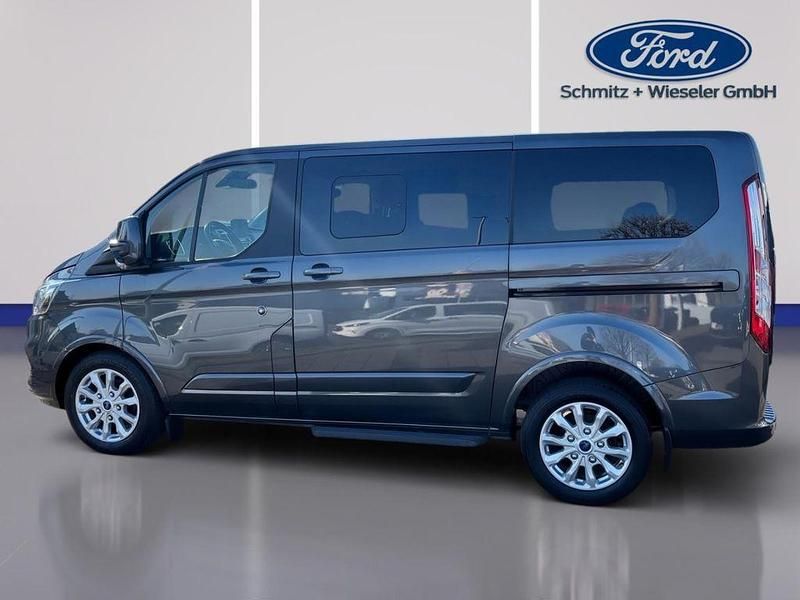 Gebraucht Ford Tourneo Titanium 170 PS (125 kW) 2023 Grau Van / Kleinbus