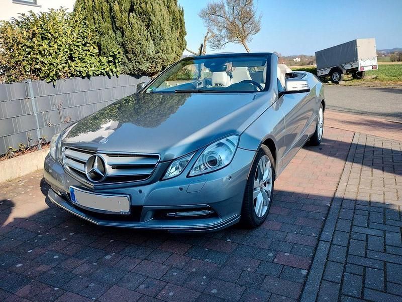 Gebraucht Mercedes E350 265 PS (194 kW) 2011 Grau Cabrio