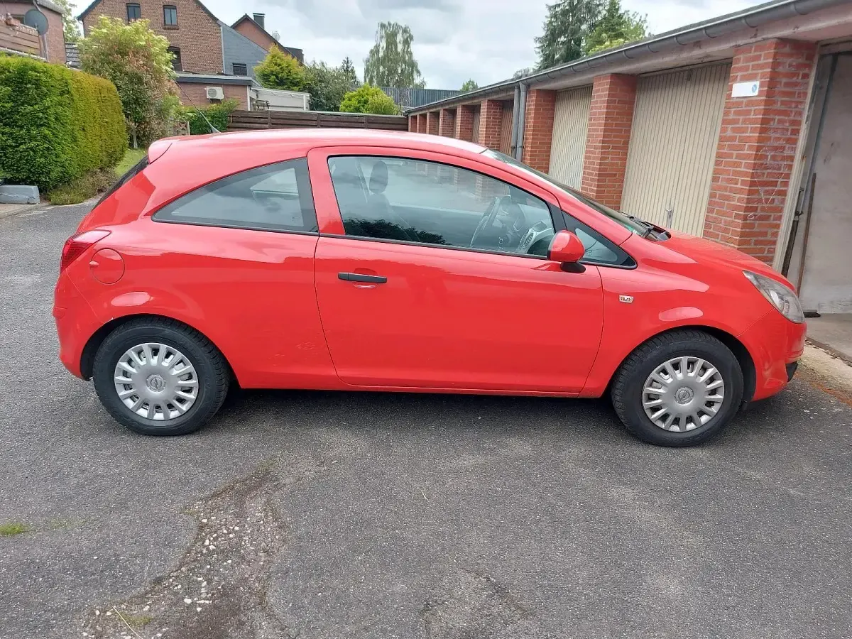 Gebraucht Opel Corsa 60 PS (44 kW) 2009 Rot Kleinwagen