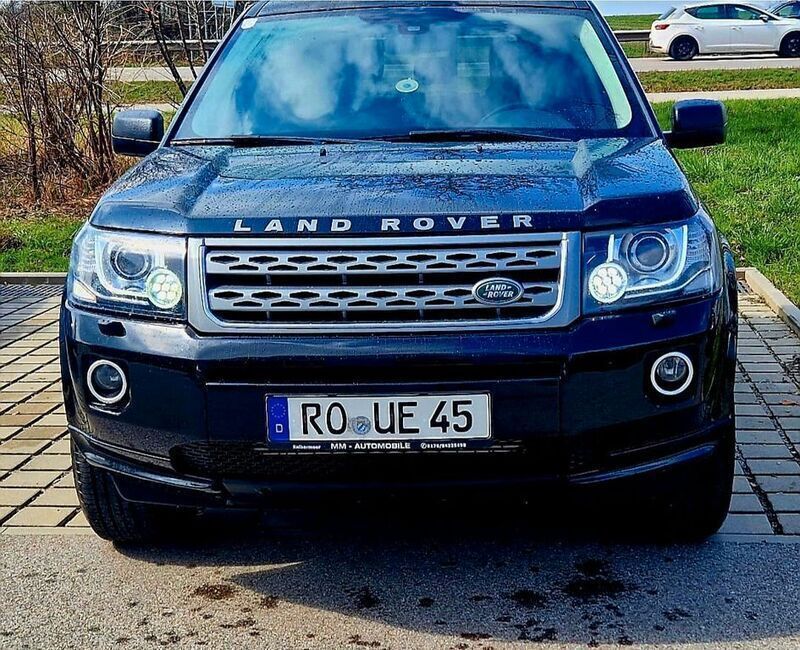 Schwarz Gebraucht 2014 Land Rover Freelander 2 S SUV | 7.600 € (Superpreis) - Bild 1/4