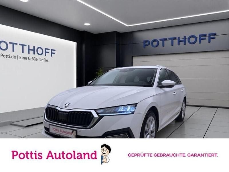 Weiss Gebraucht 2023 Skoda Octavia Style Kombi | 23.443 € (Guter Preis) - Bild 1/4