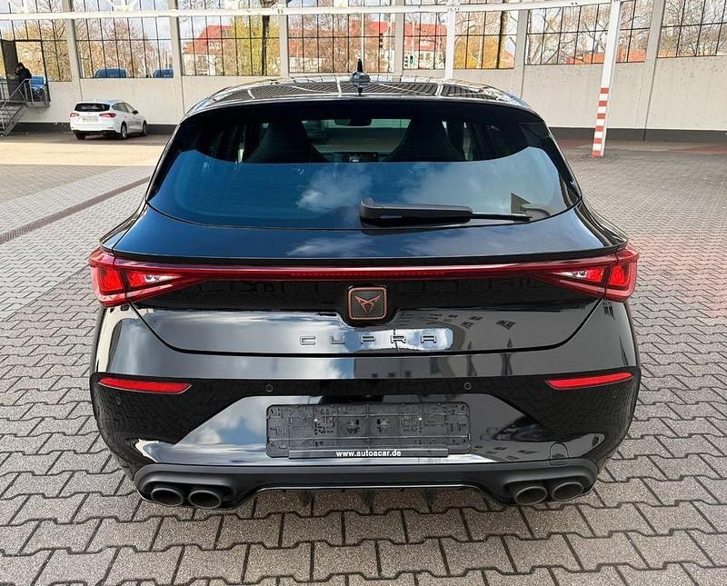 Gebraucht Cupra Leon VZ 300 PS (220 kW) 2023 Schwarz Limousine
