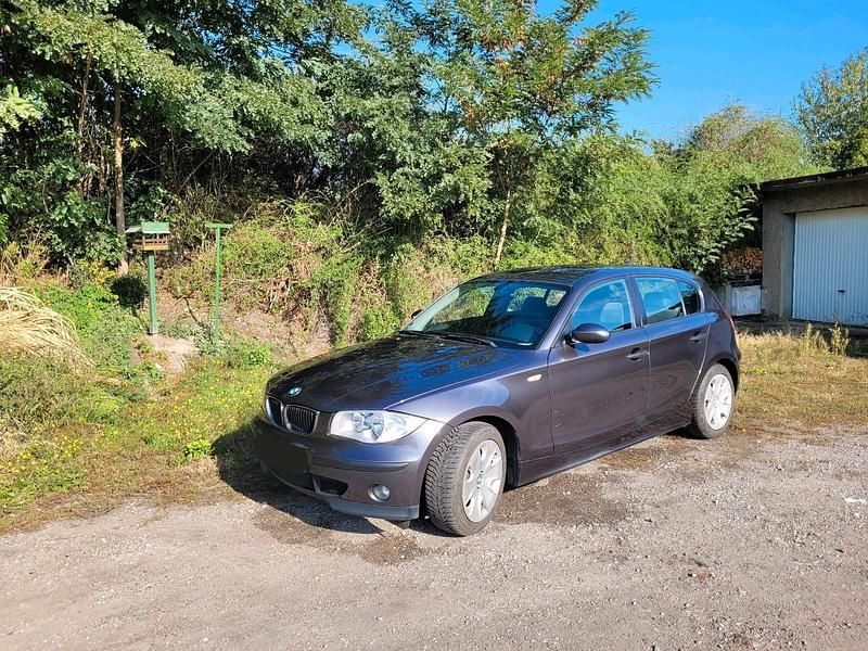 Blau Gebraucht 2006 BMW 116 Kleinwagen | 1.750 € (Superpreis) - Bild 1/4