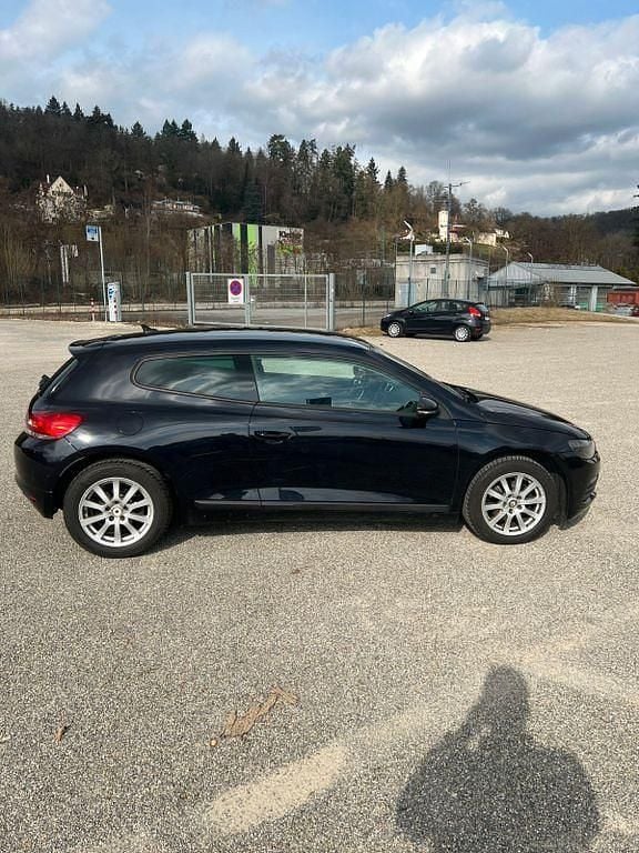 Second-hand VW Scirocco 140 CP (102 kW) 2011 Negru Coupe