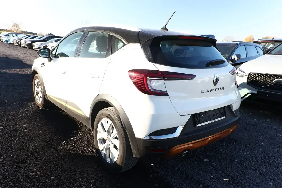 Usata Renault Captur Intens 131 CV (96 kW) 2020 Bianco SUV