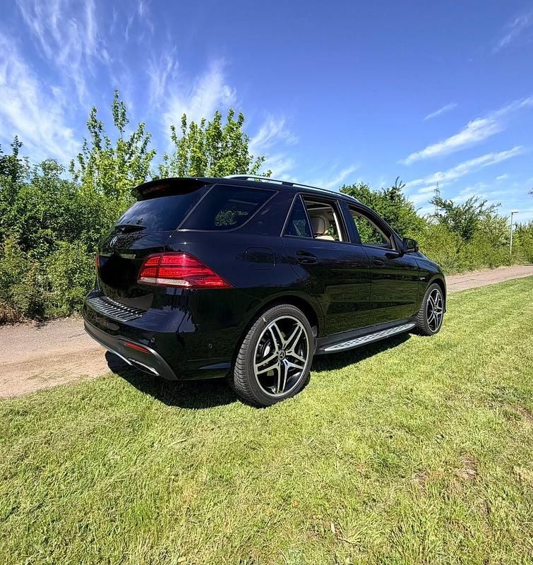 Gebraucht Mercedes GLE43 AMG AMG 390 PS (286 kW) 2017 Schwarz SUV