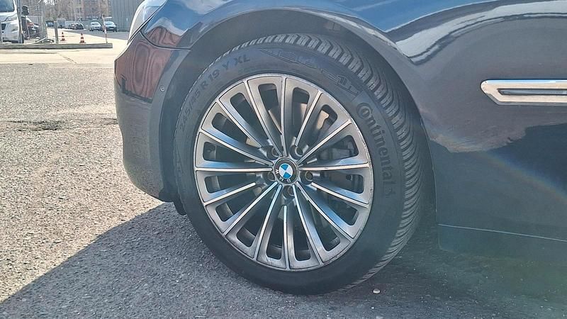 Gebraucht BMW 740 306 PS (225 kW) 2010 Blau Limousine