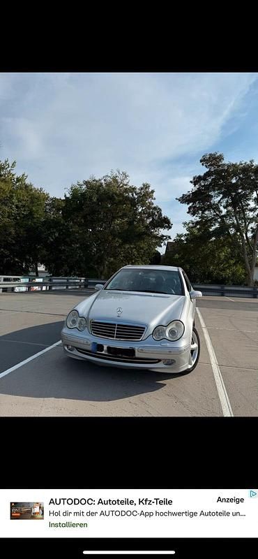 Gebraucht Mercedes C270 170 PS (125 kW) 2004 Silber Limousine