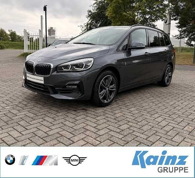 Mineralgrau Gebraucht 2022 BMW 220 Gran Tourer Sport Line Van / Kleinbus | 26.890 € (Fairer Preis) - Bild 1/2