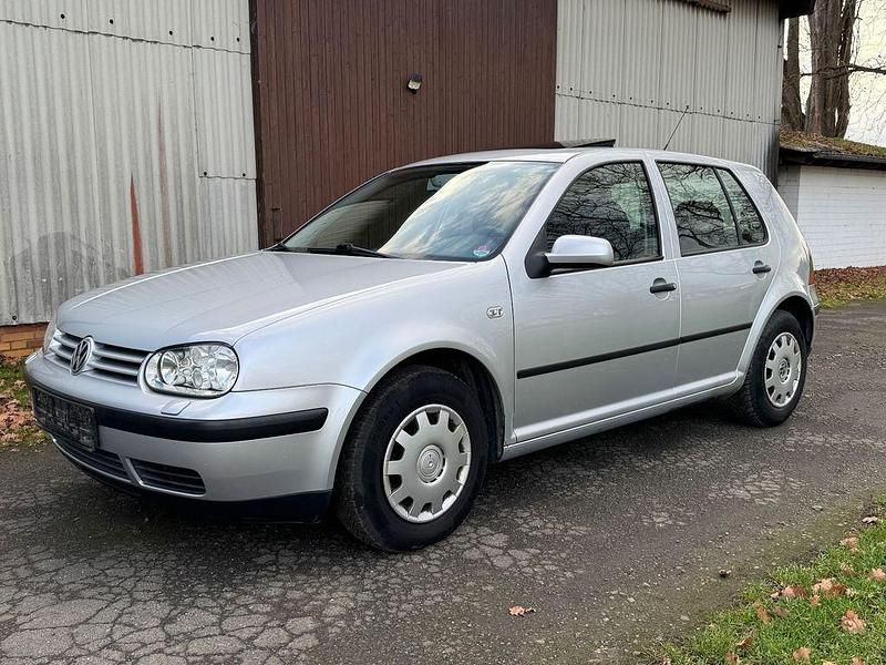 Silber Gebraucht 2000 VW Golf Edition Limousine | 1.285 € (Guter Preis) - Bild 1/4