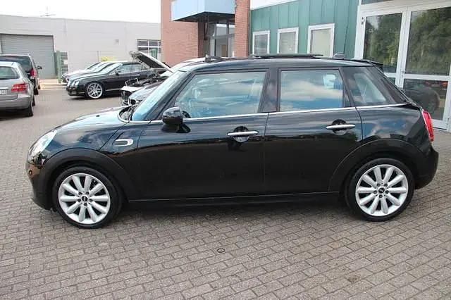 Usata Mini Cooper 136 CV (100 kW) 2016 Nero Utilitaria