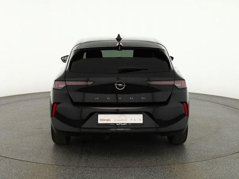 Gebraucht Opel Astra Elegance 131 PS (96 kW) 2024 Andere Limousine