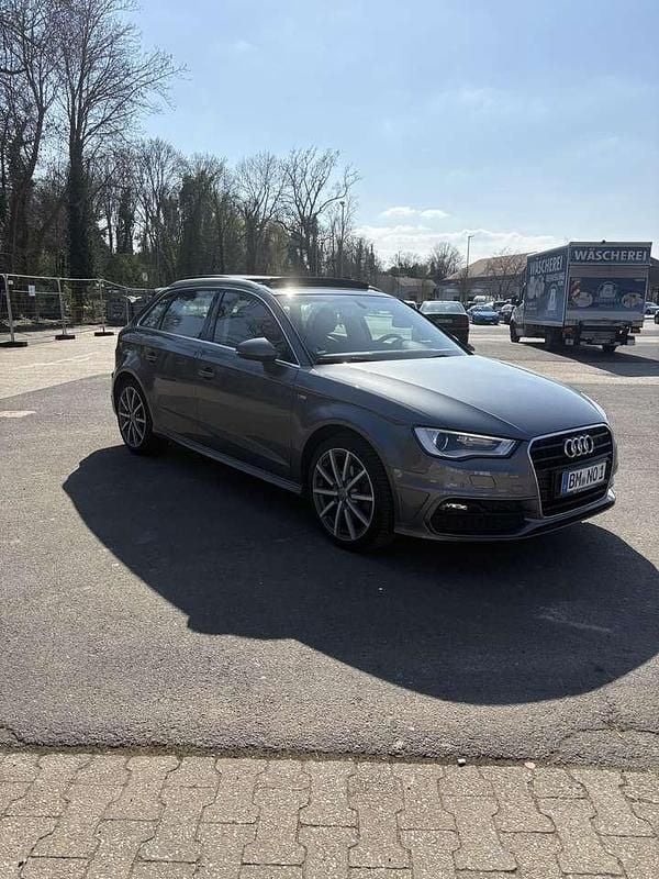Second-hand Audi A3 Ambiente 140 CP (102 kW) 2014 Gri Hatchback